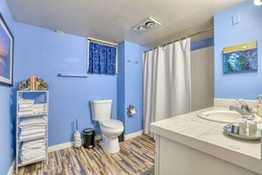 Familienhaus, 6 Schlafzimmer, Kamin | Badezimmer | Duschwanne, kostenlose Toilettenartikel, Haartrockner, Handtücher