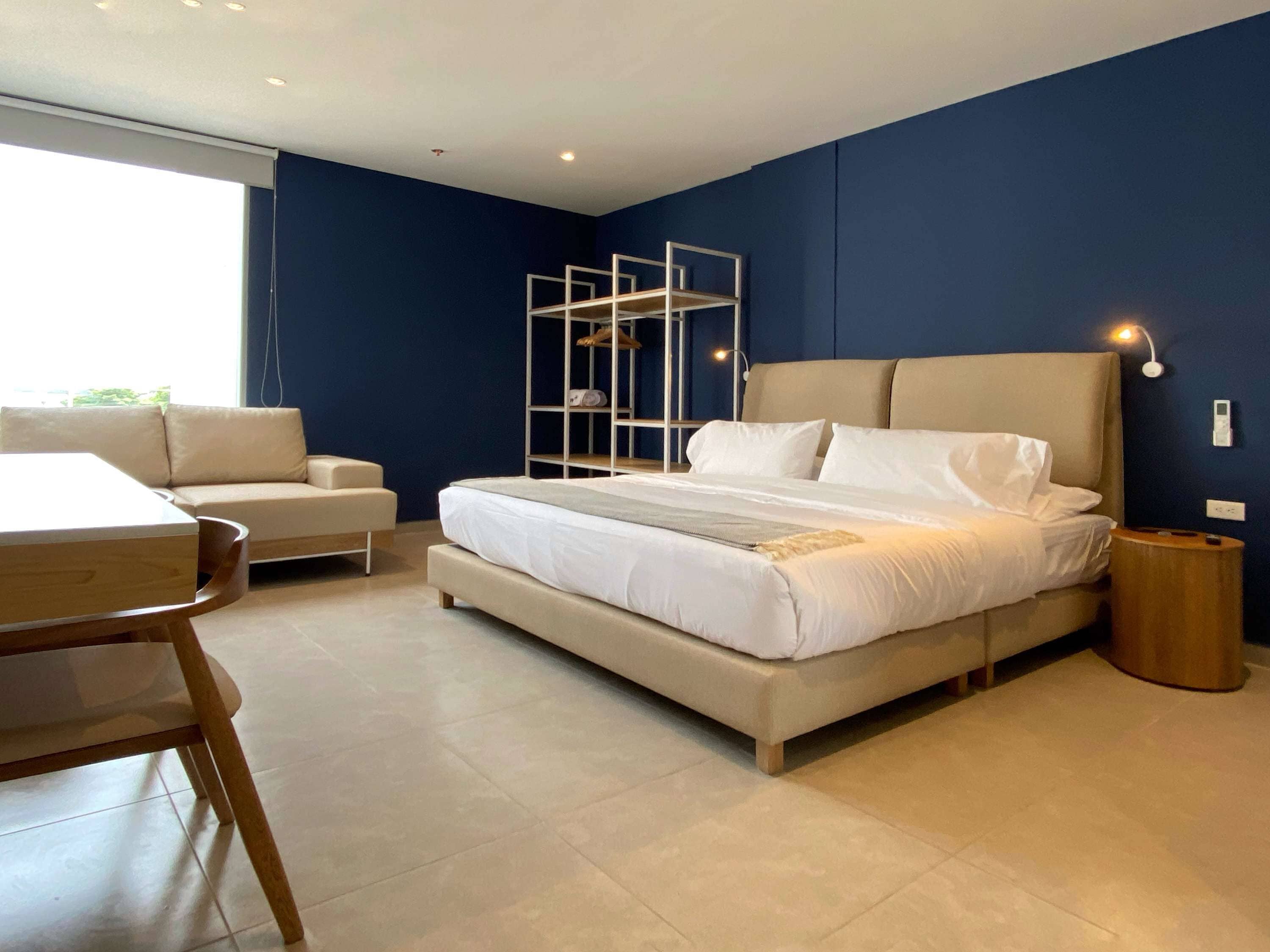 3 soverom, strykejern/-brett, wi-fi og sengetøy