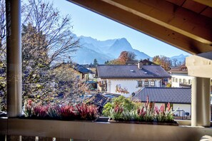 Interior - Alpine luxury in a breathtaking oasis in the heart of Garmisch-Partenkirchen. (Garmisch-Partenkirchen)