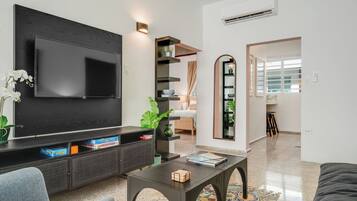 2 bedrooms, iron/ironing board, travel crib, free WiFi