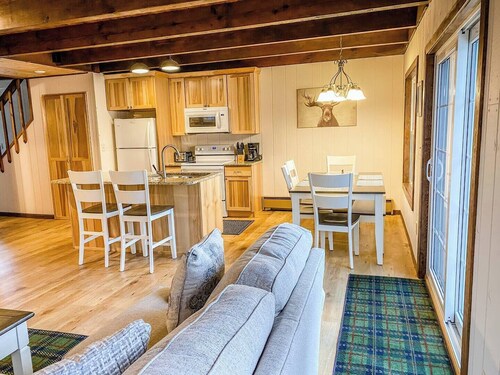 Newly renovated Trailside Duplex