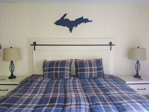 3 bedrooms, free WiFi, bed sheets