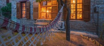 The Pirates Lodge-Chill-out near the beach