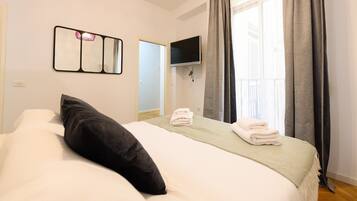 3 slaapkamers, een strijkplank/strijkijzer, gratis wifi