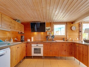 House | Private kitchen - Riverside Chalet Retreat (Le Cheylard)