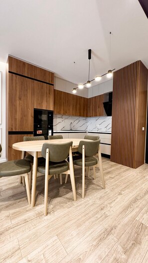 Apartment, Balcony | Living area | 32-inch flat-screen TV with cable channels - Blue Boutique Apartments 1 (Farke)