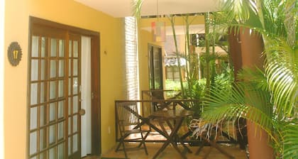 Casa Girassois, located in the center of Pipa, is a large oasis in the center