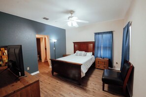 2 chambres, bureau, fer et planche à repasser, Wi-Fi gratuit