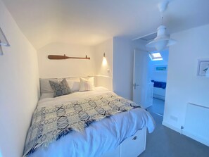 2 habitaciones, wifi gratis y ropa de cama