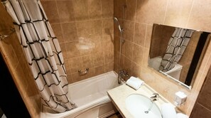 Leilighet, 2 soverom, tilgjengelighetstilpasset, balkong | Bad
