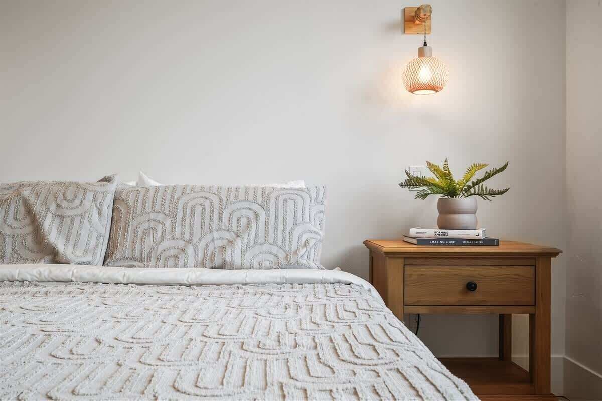 1 bedroom, iron/ironing board, travel crib, WiFi