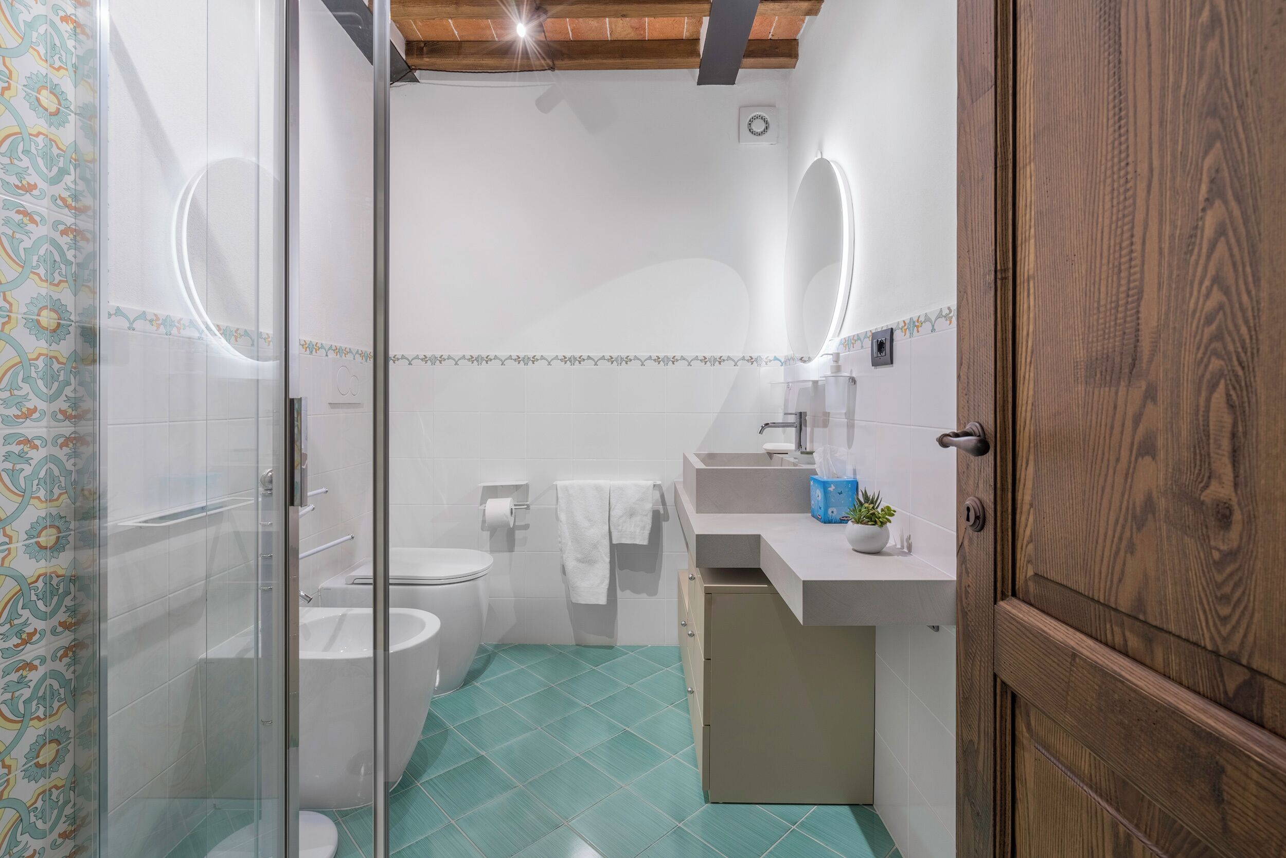Apartment, Hill View | Bathroom | Shower, hair dryer, bidet, towels