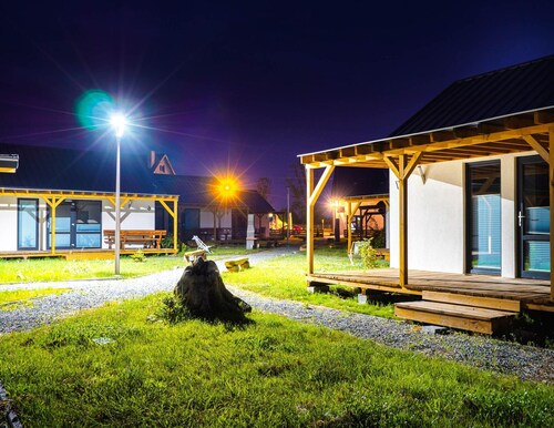 2-bed Holiday Homes With Pool