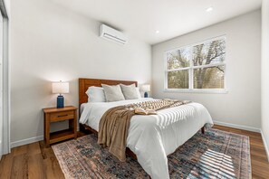 2 quartos, ferros/tábuas de passar roupa, Wi-Fi de cortesia