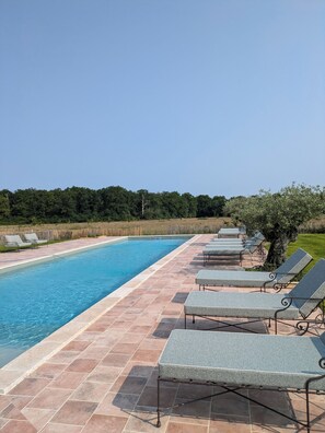 屋外プール、温水プール
