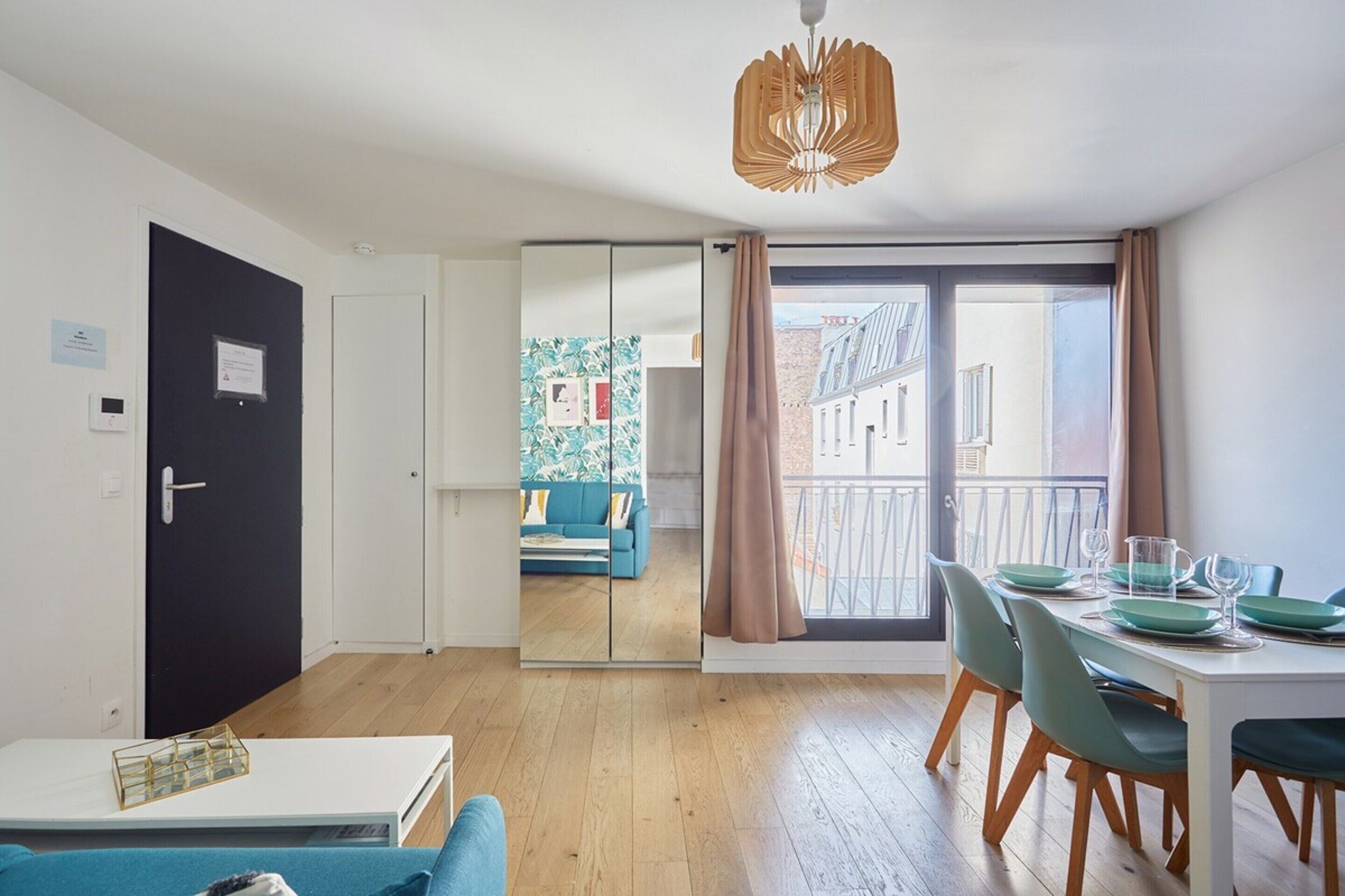 Apartment | Living area