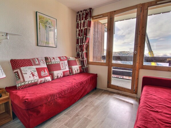 TV - Cozy studio for 4, beautiful view, Belle Plagne (Belle Plagne)