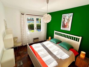 4 chambres, accès au Wi-Fi (inclus)