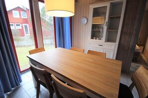 Dining - Skandinavisches Ferienhaus in Mirow (Mirow)