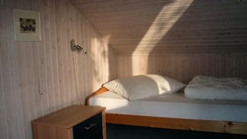 Rumah | 3 kamar tidur dan dilengkapi dengan perabotan berbeda-beda