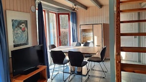 House | Dining - Ferienhaus im Skandinavischen Stil (Mirow)
