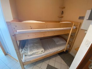 1 bedroom