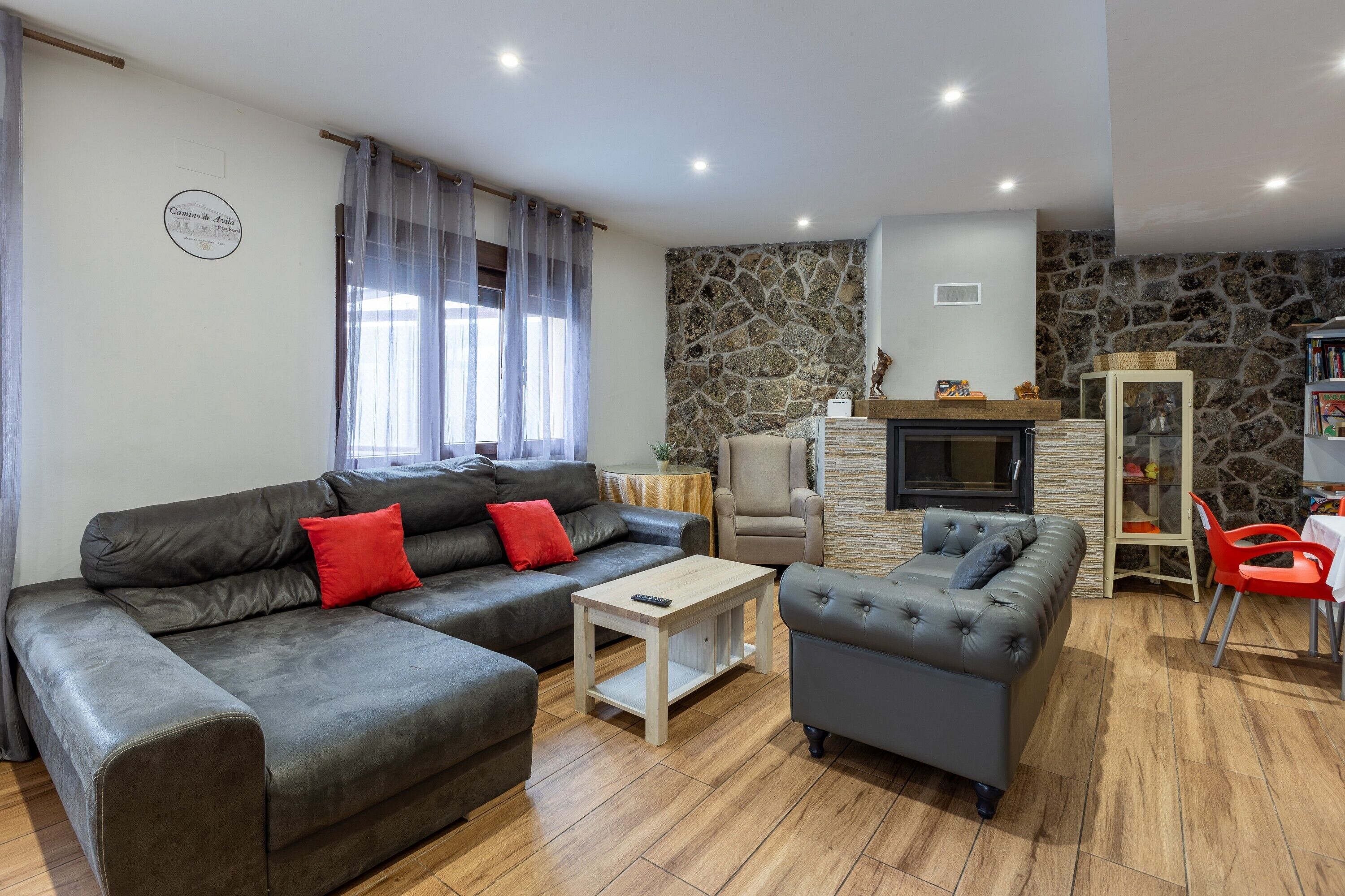 Fireplace, DVD player