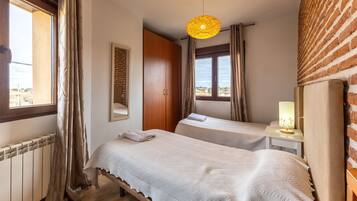 7 Schlafzimmer, kostenloses WLAN, Bettwäsche