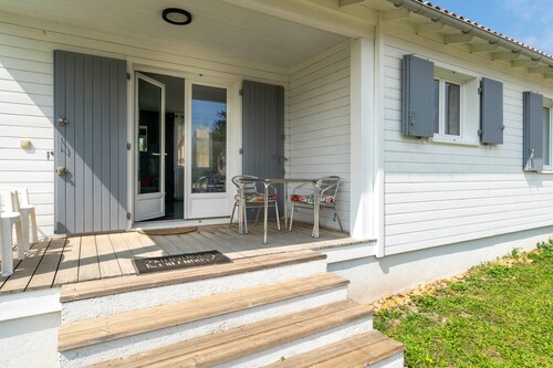 Chalet en Provence avec piscine partagée, Wi-Fi et climatisation