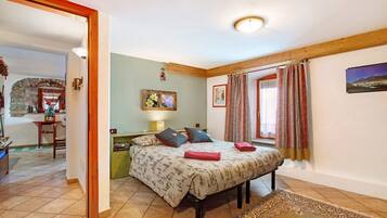 1 chambre, Wi-Fi gratuit, draps fournis