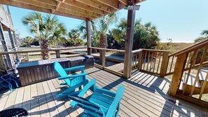 Terrace/patio - Gulf Front Home with community pool (Port Saint Joe)
