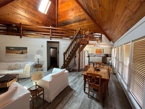 リビング エリア