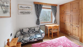 2 chambres, Wi-Fi gratuit, draps fournis