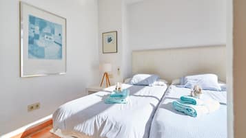 3 habitaciones, tabla de planchar con plancha y wifi gratis