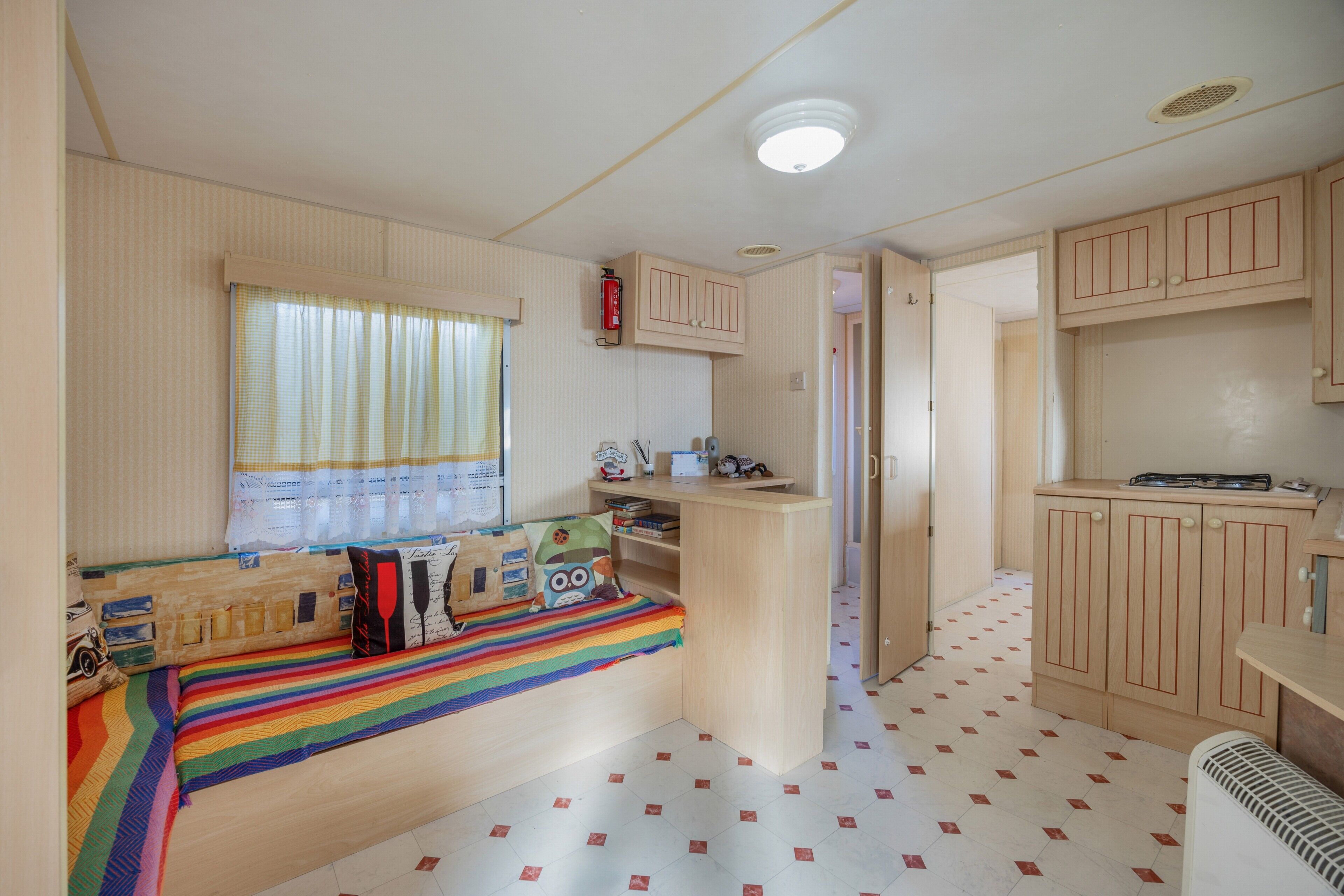 2 bedrooms, iron/ironing board, bed sheets