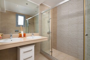 Shower, hair dryer, towels, toilet paper - Luxury Villa Oceania Lindos with Private Infinity Pool and Seaview  (Lindos, Rhodes)