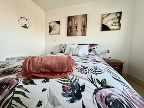 Appartement | 1 chambre, fer et planche à repasser, accès au Wi-Fi (inclus)