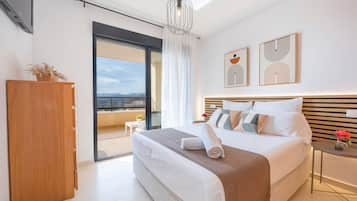 2 slaapkamers, een strijkplank/strijkijzer, gratis wifi, beddengoed