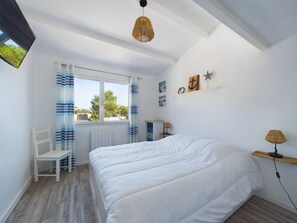 2 habitaciones, tabla de planchar con plancha y wifi gratis 