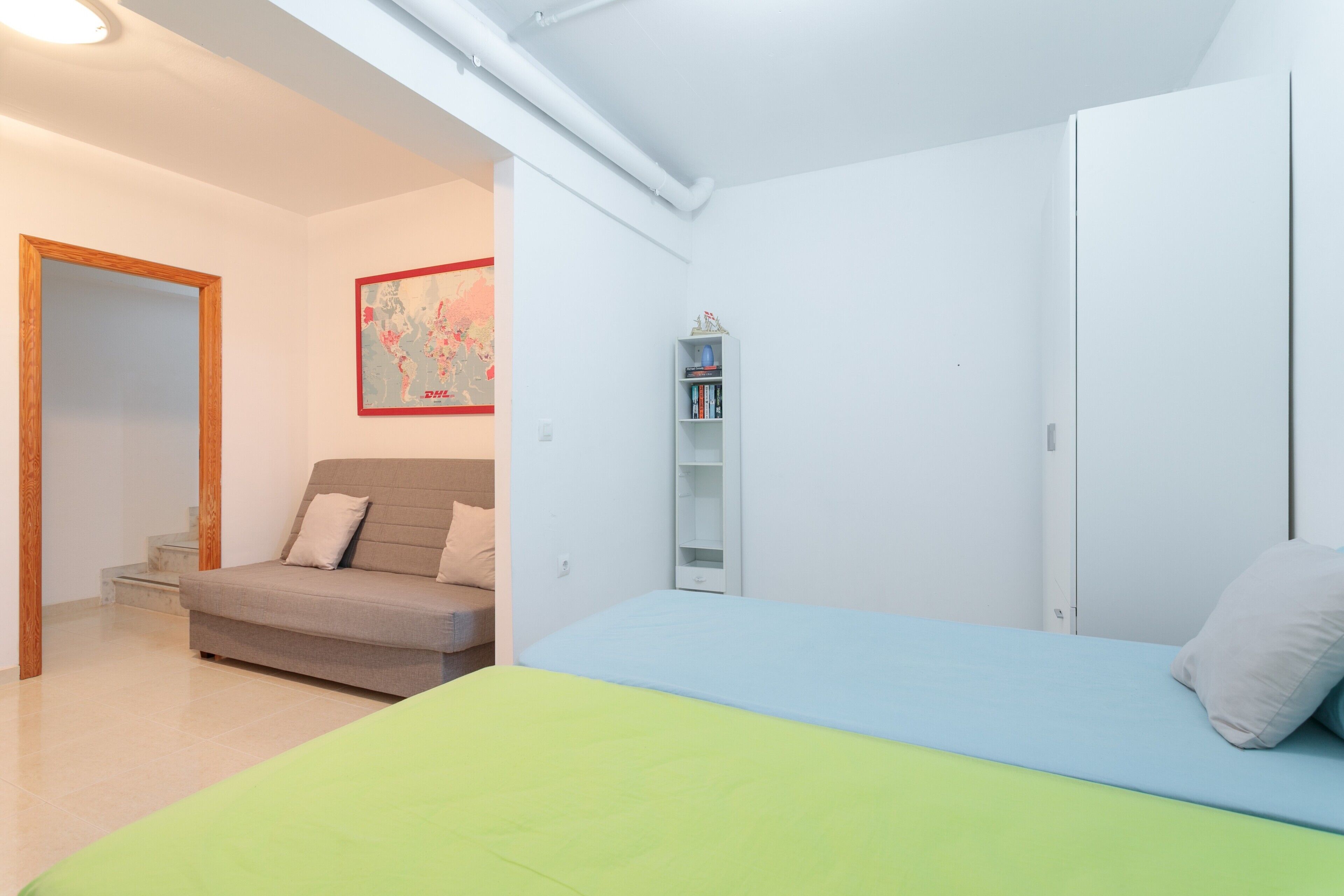 2 bedrooms, iron/ironing board, WiFi (free), bed sheets