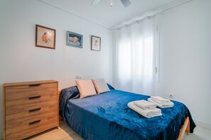 2 Schlafzimmer, Bügeleisen/Bügelbrett, kostenloses WLAN, Bettwäsche