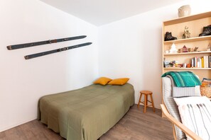 Fer et planche à repasser