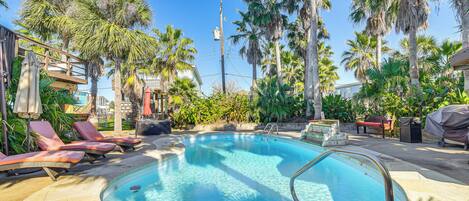 House (3 Bedrooms) | Front of property