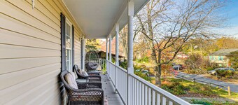 Walk to Lake & Boat Ramp: Central Gem in Annapolis