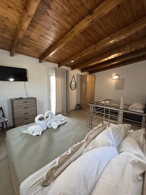1 Schlafzimmer, Bügeleisen/Bügelbrett, kostenloses WLAN, Bettwäsche