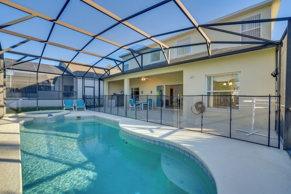 独立别墅 (5 Bedrooms) | 住宿正面