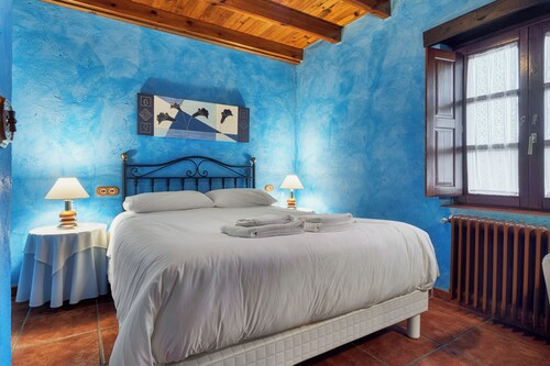 Country House 'La Majada Palentina' with Mountain View, Private Terrace and Wi-Fi