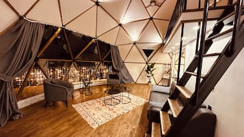 Exclusive Tent | 3 bedrooms, Egyptian cotton sheets, premium bedding