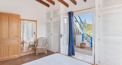 Ferienhaus 'Casa Del Sol' mit Meerblick, privater Terrasse und Wi-Fi