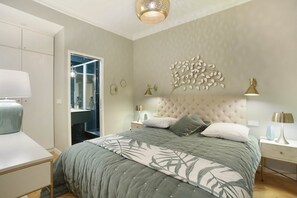 2 bedrooms, laptop workspace, iron/ironing board, bed sheets - Sublim and new Apartment Center of Paris / Opera (Paris)